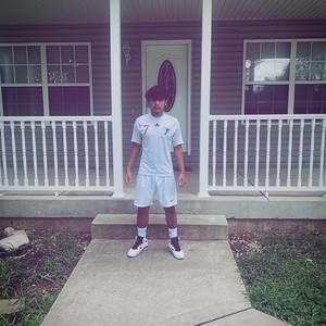 Meet your Posher, Luis